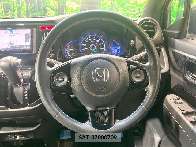 Honda N-WGN 2017-12 8367967-10
