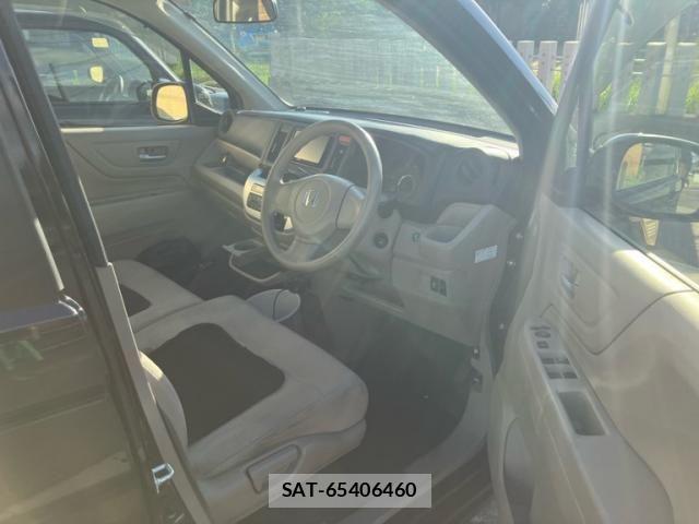 Honda N-WGN 2017-02 8367989-6