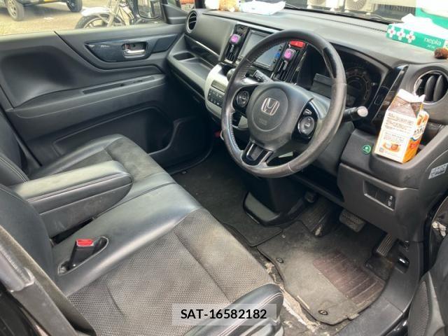 Honda N-WGN 2016-03 8367985-12
