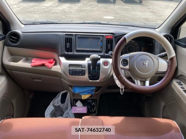 Honda N-WGN 2016-06 8367981-11