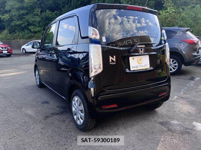 Honda N-WGN 2016-02 8367982-17