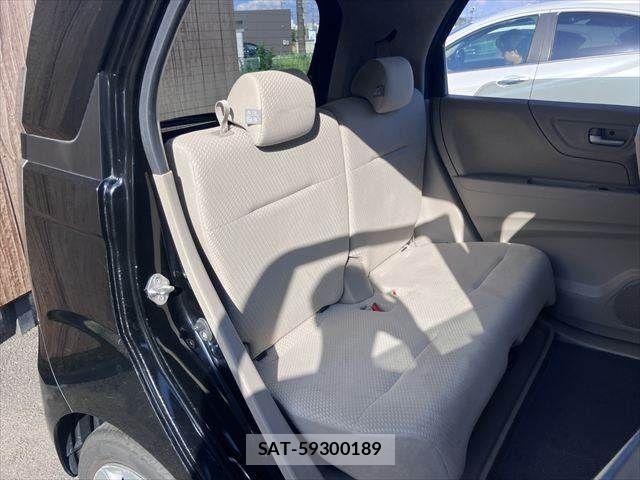 Honda N-WGN 2016-02 8367982-7