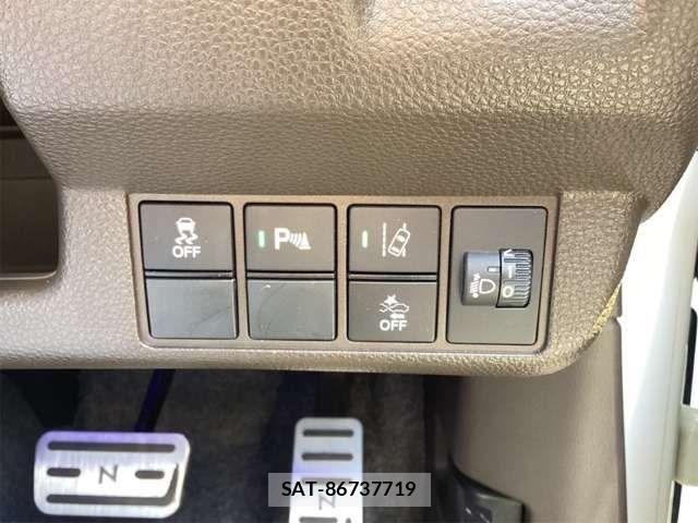 Honda N-WGN 2022-06 8367956-11