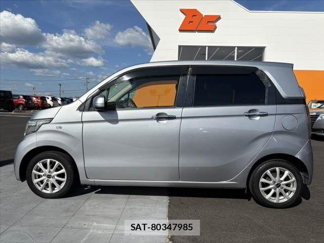 Honda N-WGN 2017-11 8367973-10