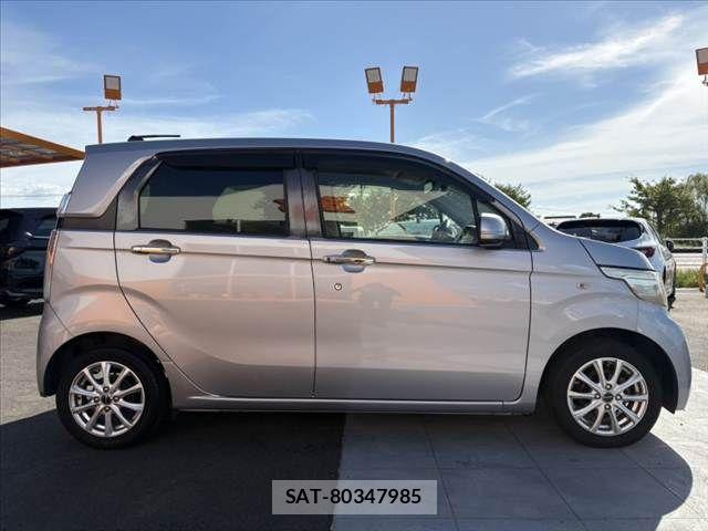 Honda N-WGN 2017-11 8367973-11