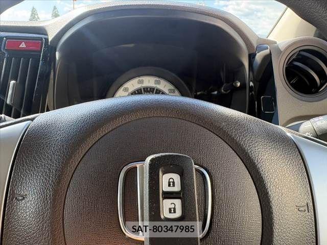 Honda N-WGN 2017-11 8367973-4