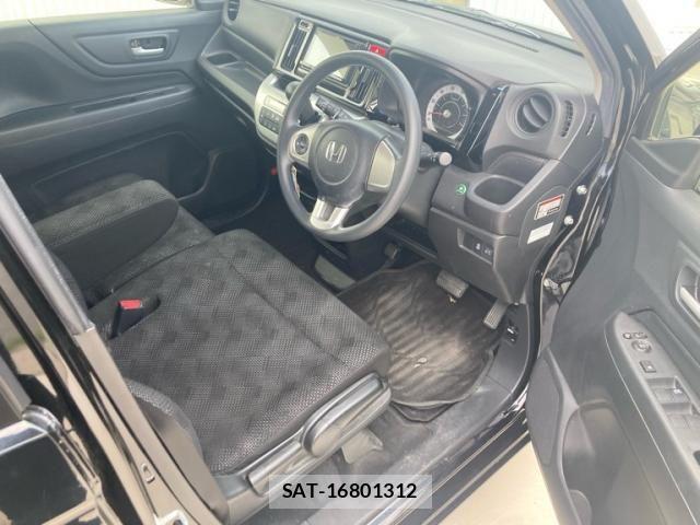 Honda N-WGN 2018-03 8367984-10