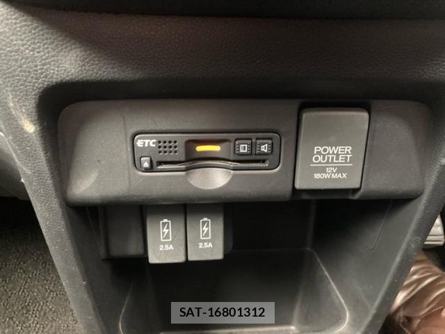 Honda N-WGN 2018-03 8367984-20