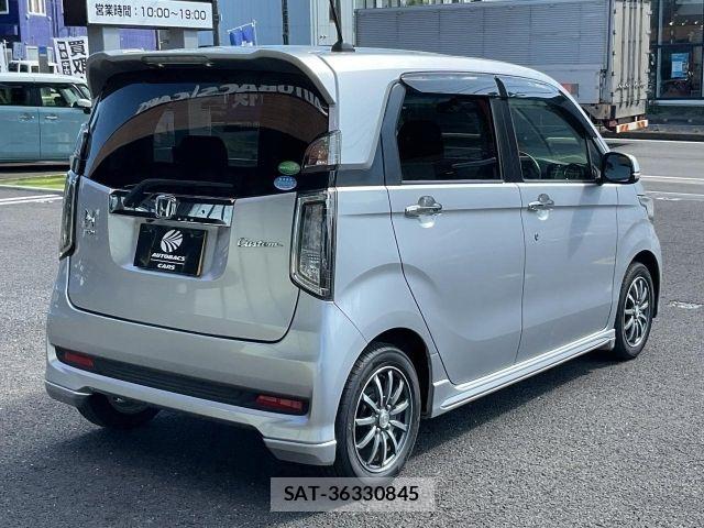 Honda N-WGN 2014-01 8372004-2