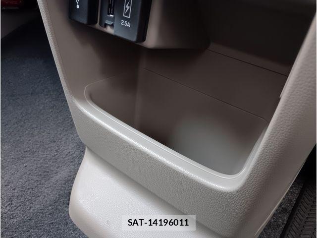 Honda N-WGN 2018-03 8372005-12