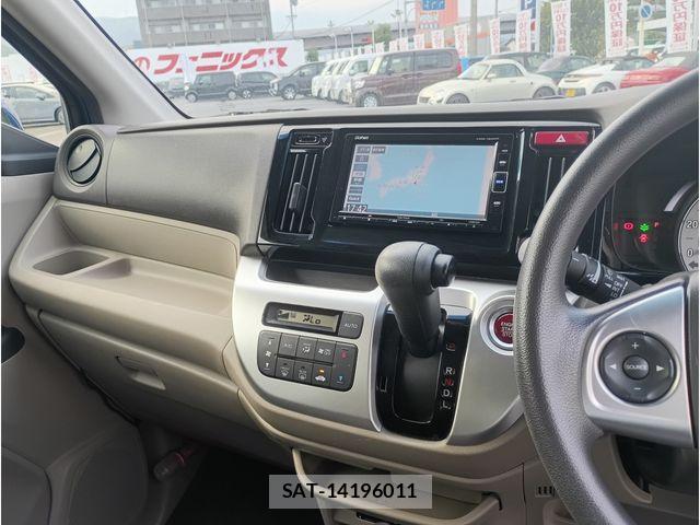Honda N-WGN 2018-03 8372005-2