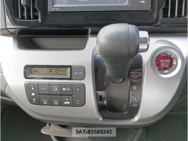 Honda N-WGN 2015-08 8414186-13
