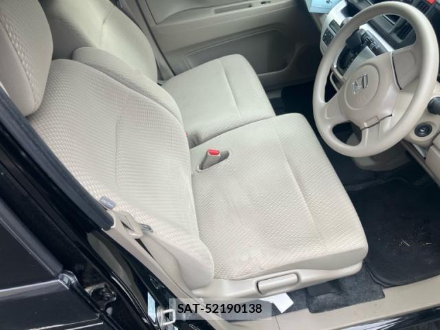 Honda N-WGN 2015-10 8414192-12