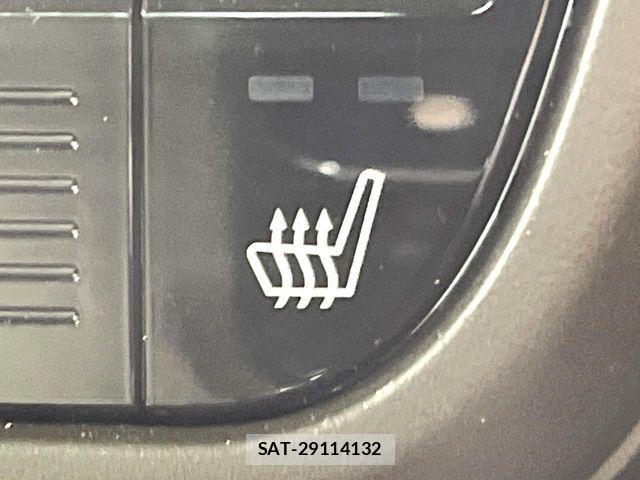 Honda N-WGN 2023-09 8458143-5