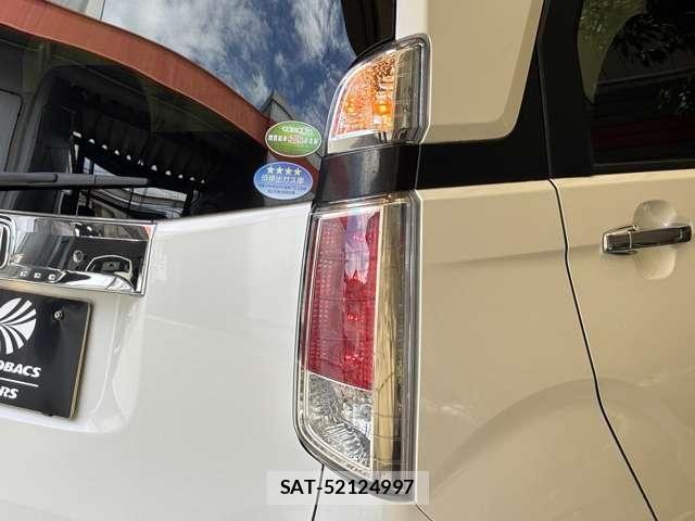 Honda N-WGN 2018-06 8526440-16