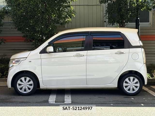 Honda N-WGN 2018-06 8526440-21