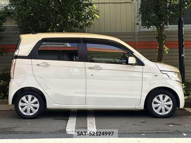 Honda N-WGN 2018-06 8526440-25