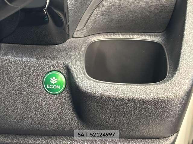 Honda N-WGN 2018-06 8526440-3