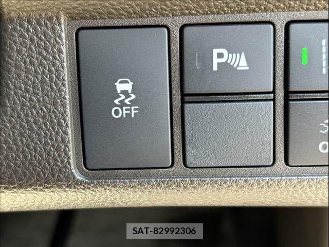 Honda N-WGN 2024-06 8526437-18