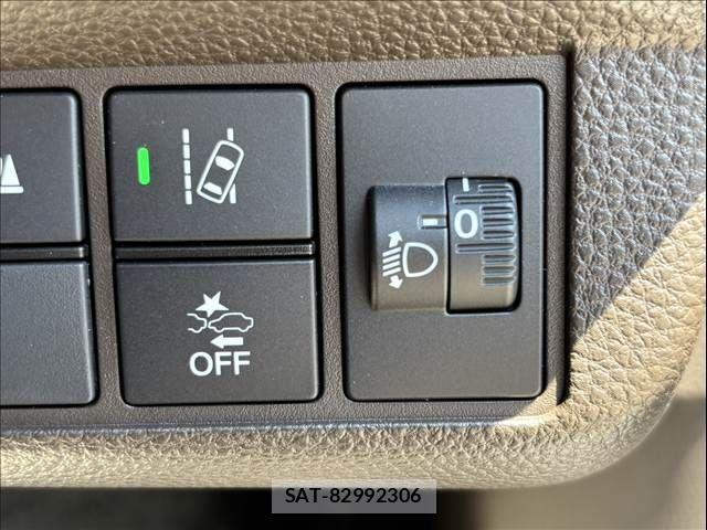 Honda N-WGN 2024-06 8526437-19