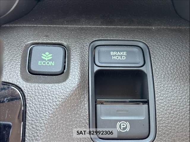 Honda N-WGN 2024-06 8526437-22