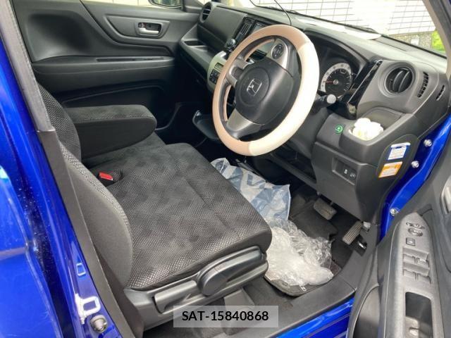 Honda N-WGN 2016-11 8563090-6