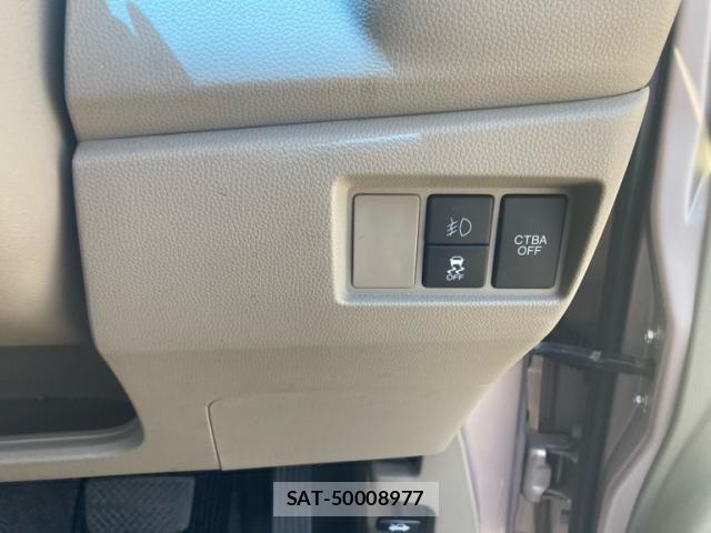 Honda N-WGN 2013-12 8563092-13