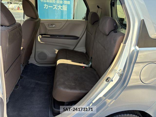 Honda N-WGN 2018-07 8563089-4