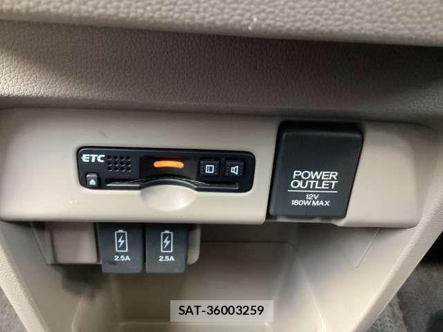 Honda N-WGN 2017-03 8628253-6