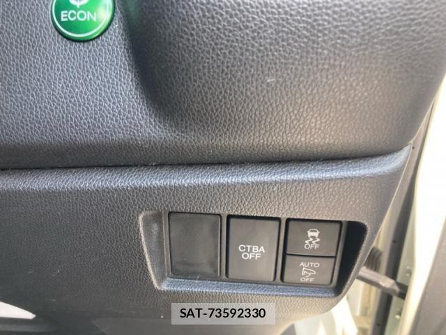 Honda N-WGN 2016-11 8628257-13