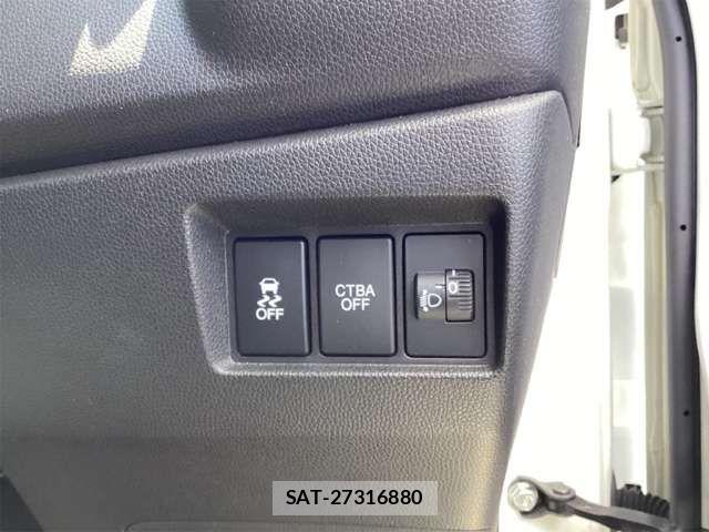 Honda N-WGN 2019-06 8628251-6