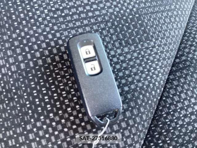 Honda N-WGN 2019-06 8628251-7
