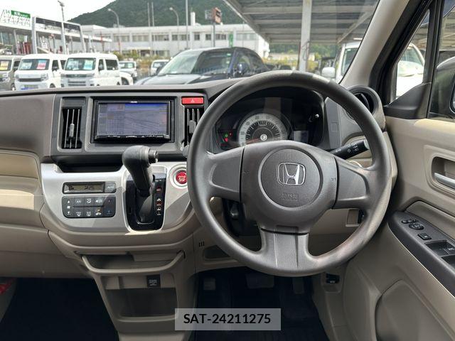 Honda N-WGN 2017-03 8660861-12