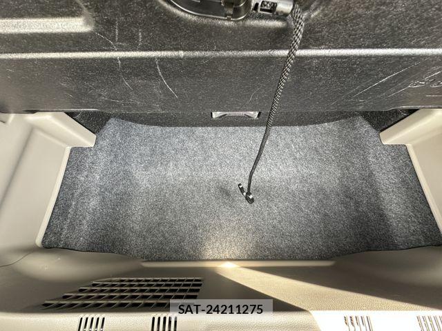Honda N-WGN 2017-03 8660861-23