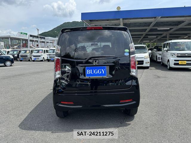 Honda N-WGN 2017-03 8660861-5