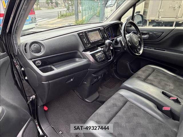 Honda N-WGN 2015-09 8666704-15