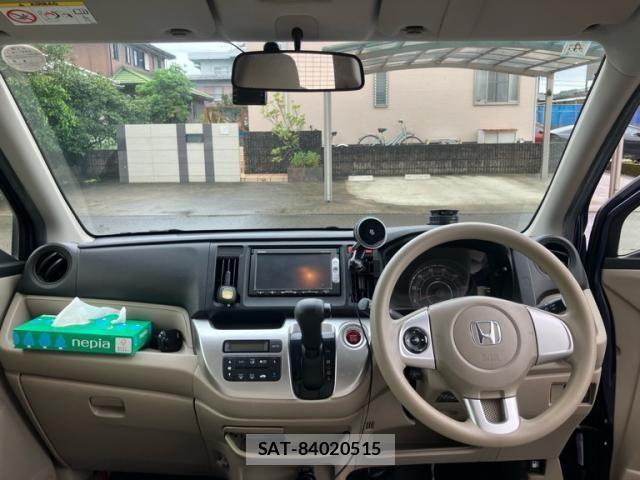 Honda N-WGN 2014-01 8781522-11