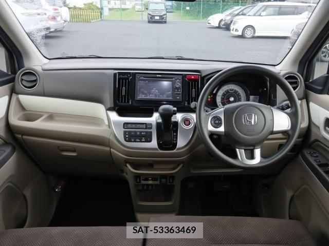 Honda N-WGN 2018-08 8830944-2
