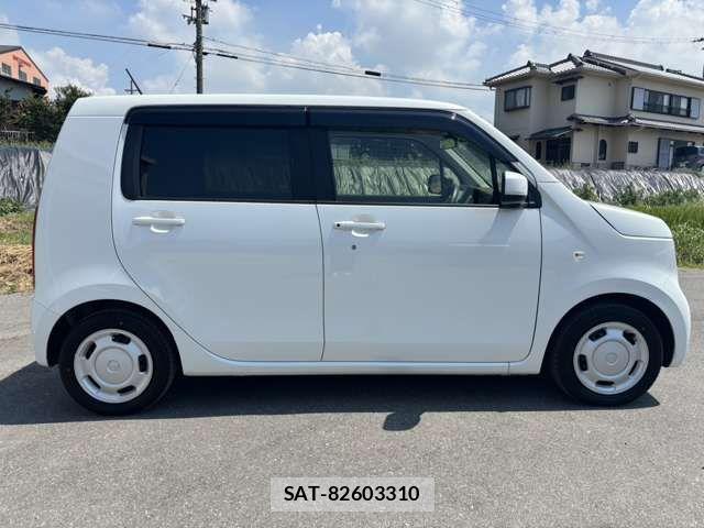 Honda N-WGN 2022-09 8830958-6