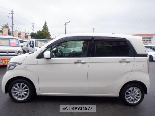 Honda N-WGN 2018-03 8830943-4