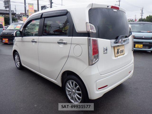 Honda N-WGN 2018-03 8830943-7