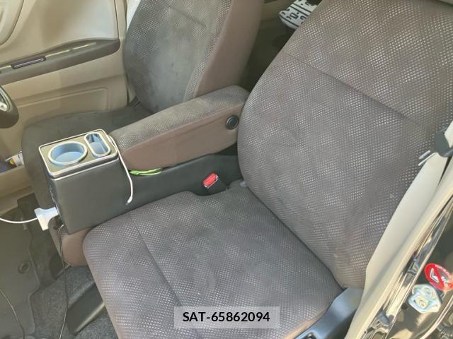 Honda N-WGN 2018-04 8830962-26