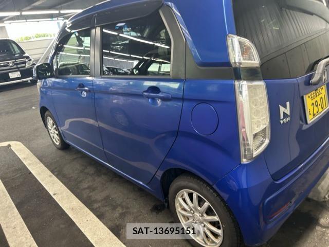 Honda N-WGN 2015-05 8830961-3
