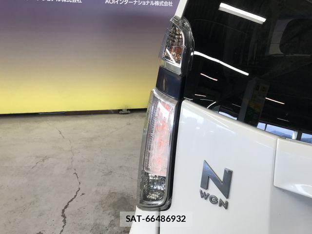 Honda N-WGN 2015-09 8830959-23