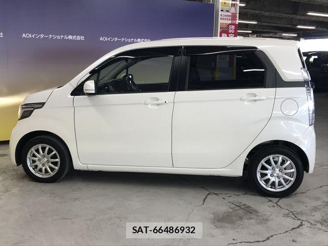 Honda N-WGN 2015-09 8830959-2