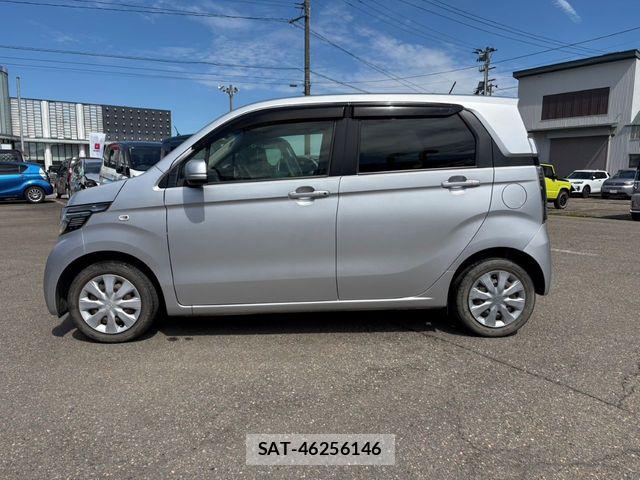 Honda N-WGN 2016-01 8871780-2