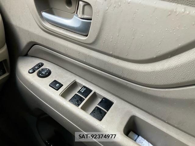 Honda N-WGN 2015-11 8871782-15