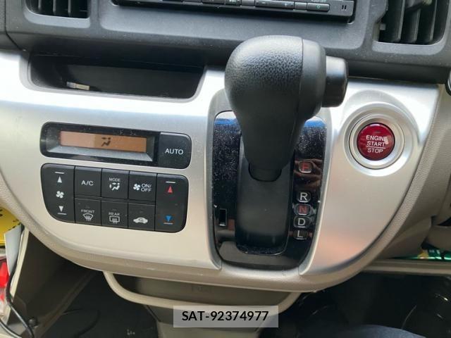 Honda N-WGN 2015-11 8871782-16