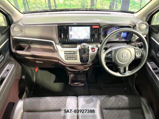 Honda N-WGN 2014-02 8881415-1