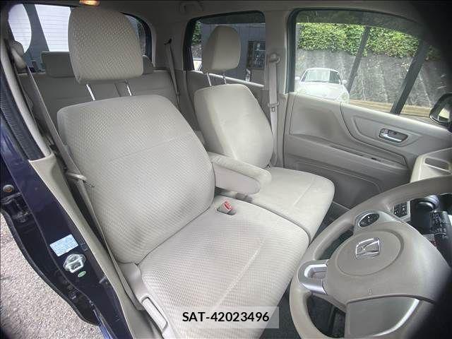 Honda N-WGN 2014-03 8881423-11